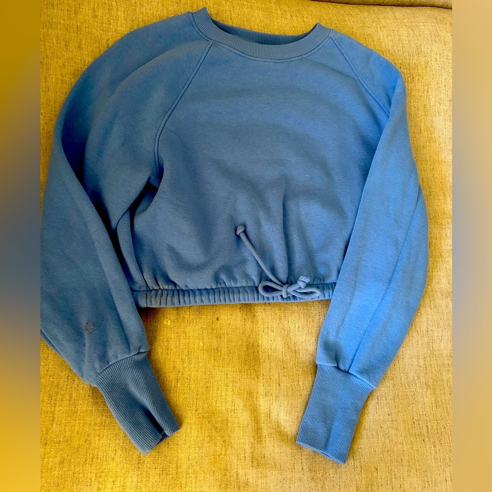 Blue Crop Top Sweater XS good condition
